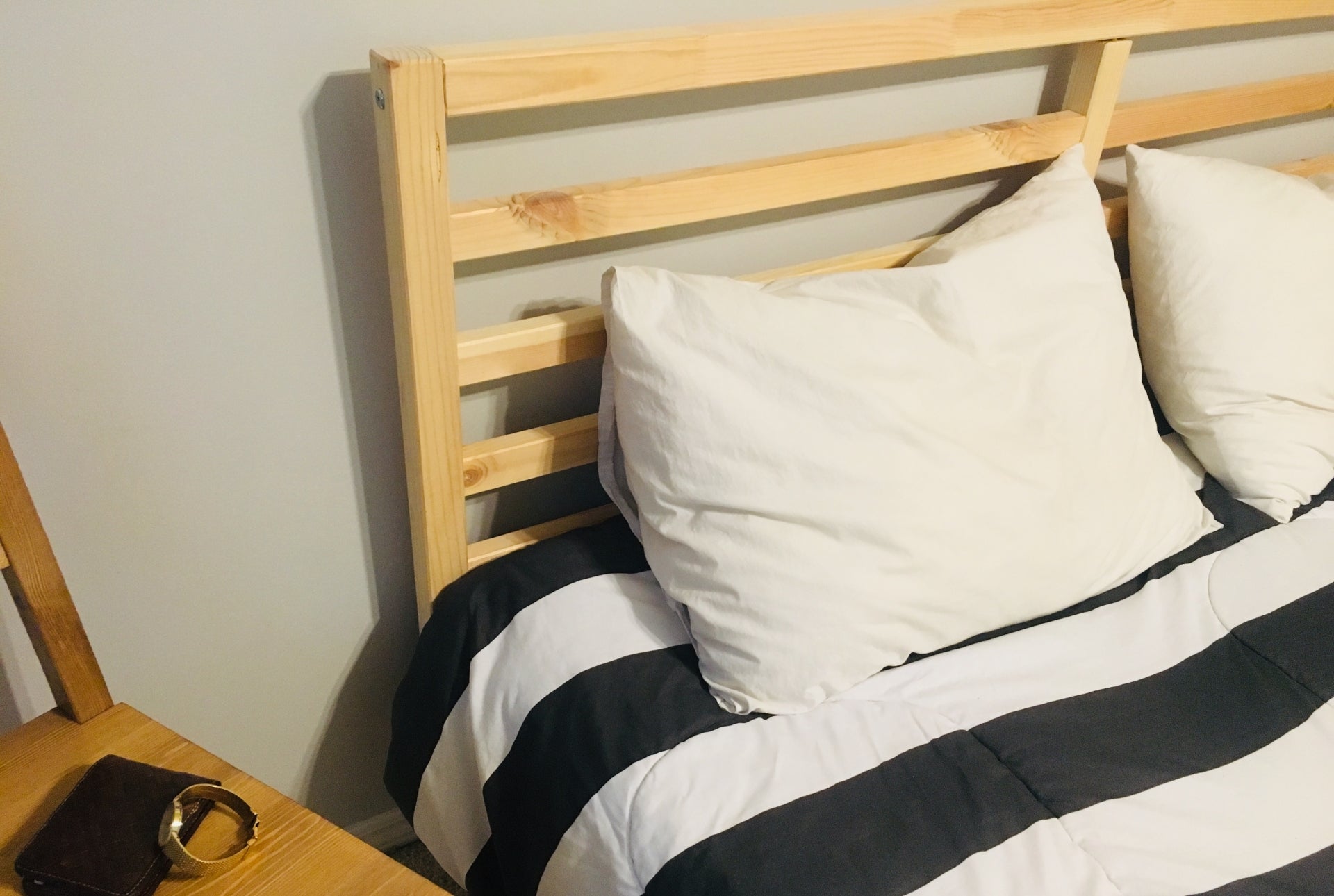 寝室を地球にやさしく清潔に保つコツ:ダニ・ほこり・リネンケアのエコな方法